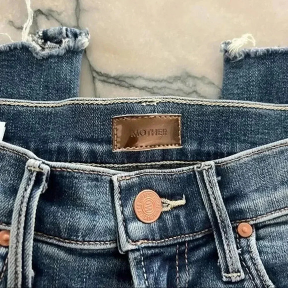 Mother The Insider Crop Step Chew in Dancing On Coals B442 - Picture 5 of 9